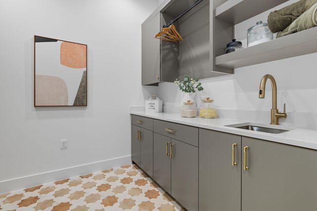 5012 Highland CT, Austin, TX 78731