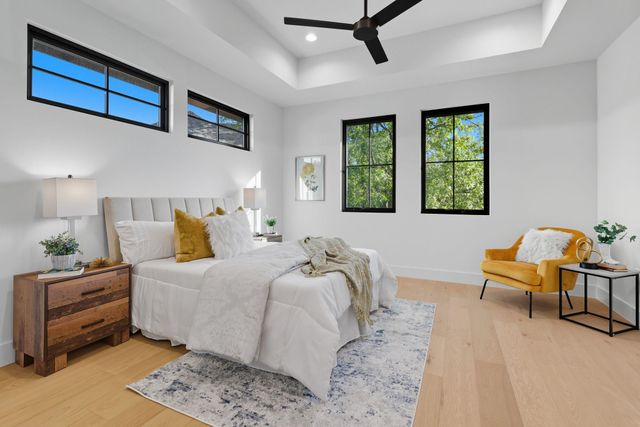 5012 Highland CT, Austin, TX 78731