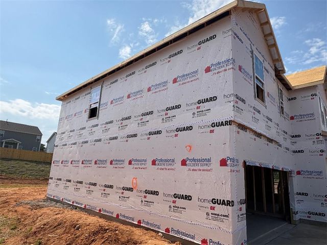 132 Edgewood Farms Court, Easley, SC 29640