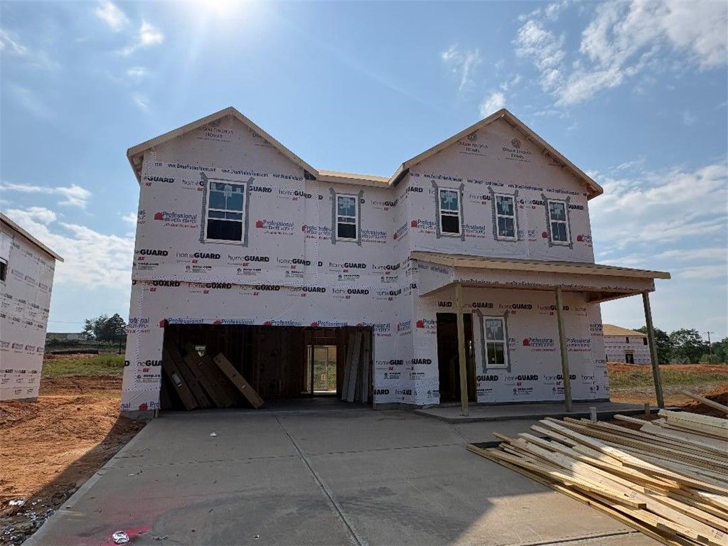 132 Edgewood Farms Court, Easley, SC 29640