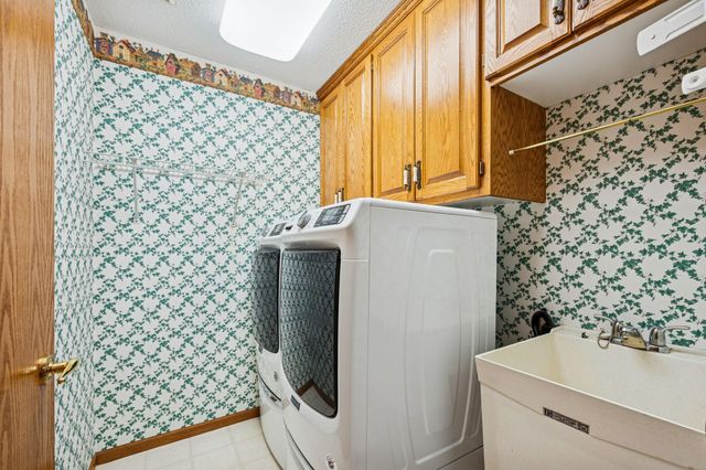 12998 Brookside Lane N, Rogers, MN 55374