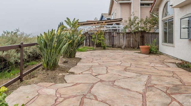 453 Knights Cir, Vallejo, CA 94591