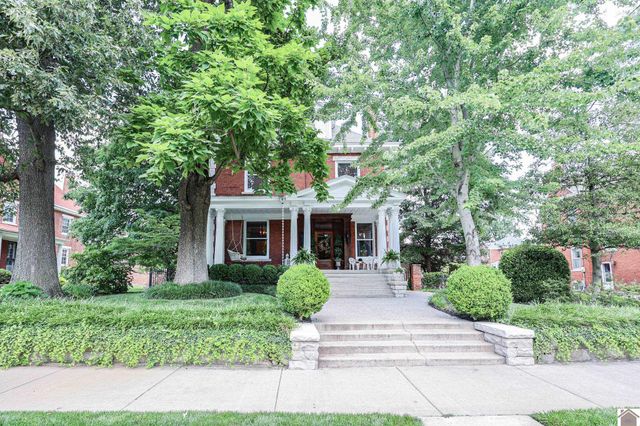 220 Fountain Ave., Paducah, KY 42001