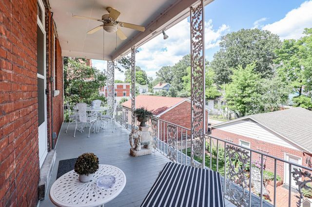 220 Fountain Ave., Paducah, KY 42001