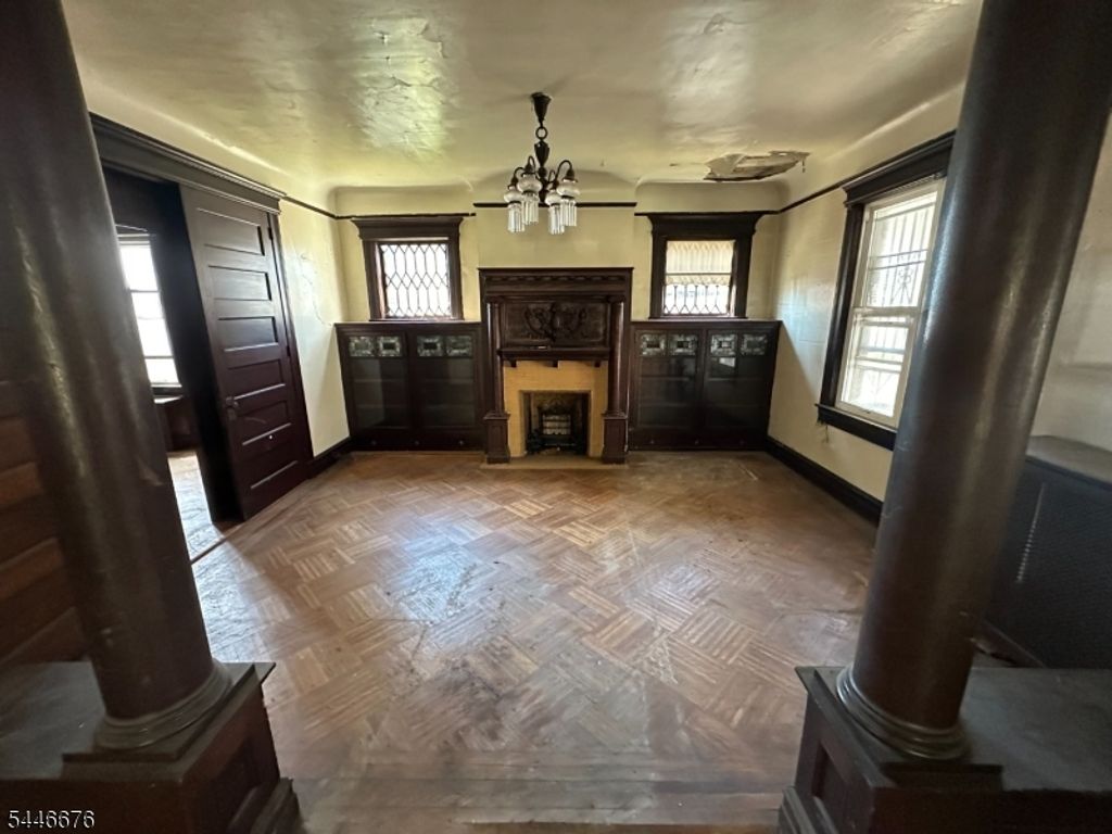 86 Hawthorne Ave, East Orange City, NJ 07018 — photo 5