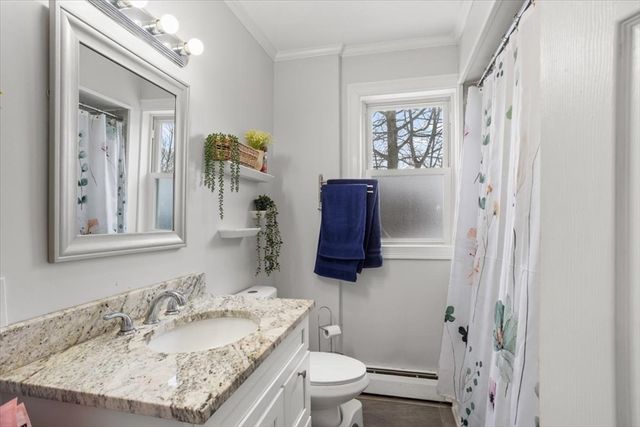 38 Klondike St, Providence, RI 02909