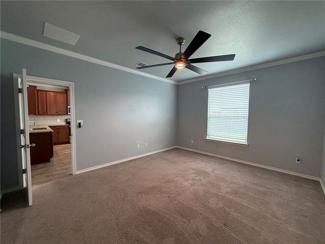 2223 Mangrove Dr, Portland, TX 78374