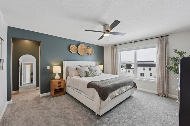 2121 Johanna Circle, Lino Lakes, MN 55038