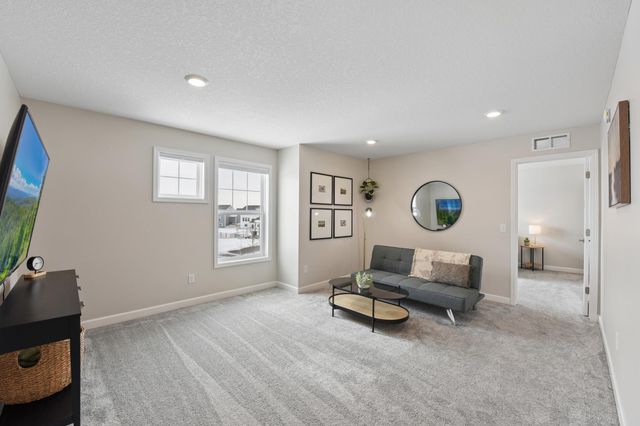 2121 Johanna Circle, Lino Lakes, MN 55038