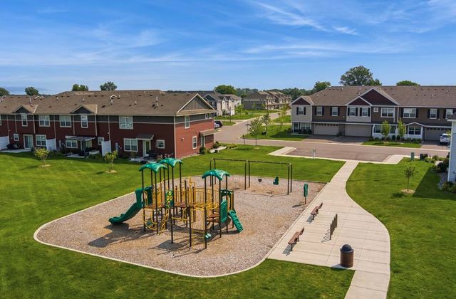 2121 Johanna Circle, Lino Lakes, MN 55038