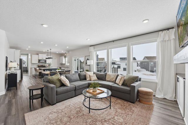 2121 Johanna Circle, Lino Lakes, MN 55038