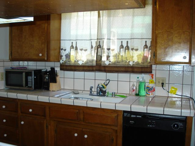 4769 E Mckenzie Avenue, Fresno, CA 93702