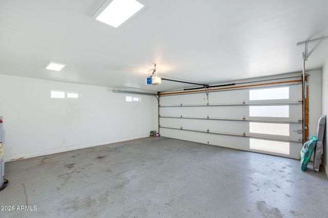 8224 E VIRGINIA Avenue, Scottsdale, AZ 85257