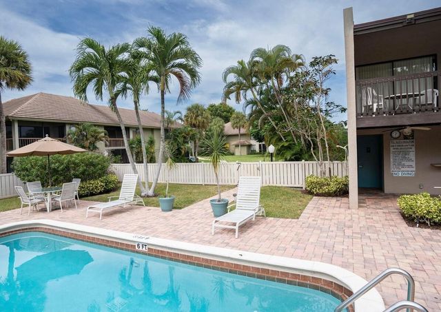 159 NW 70th Street 402, Boca Raton, FL 33487