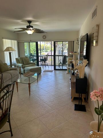 159 NW 70th Street 402, Boca Raton, FL 33487