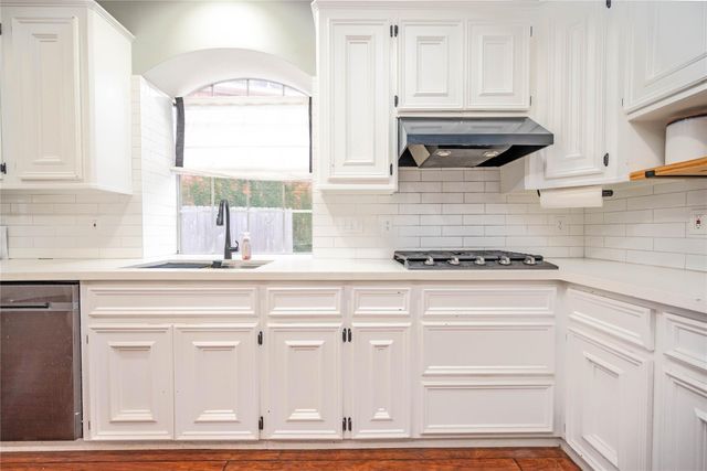 1904 Summer Reef Drive, League City, TX 77573