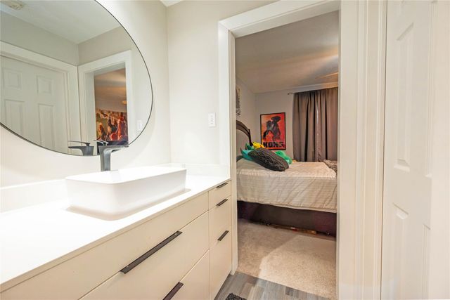 1904 Summer Reef Drive, League City, TX 77573