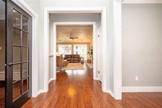 1904 Summer Reef Drive, League City, TX 77573