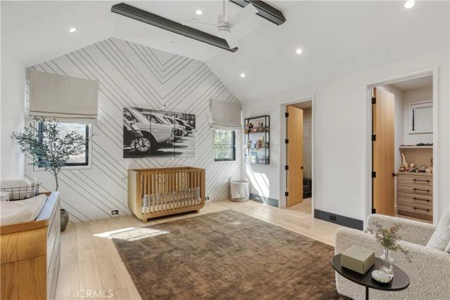 4050 Contera Road, Encino, CA 91436