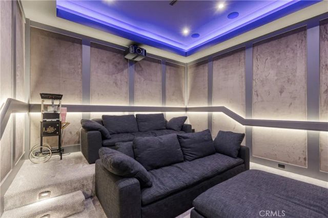 4050 Contera Road, Encino, CA 91436