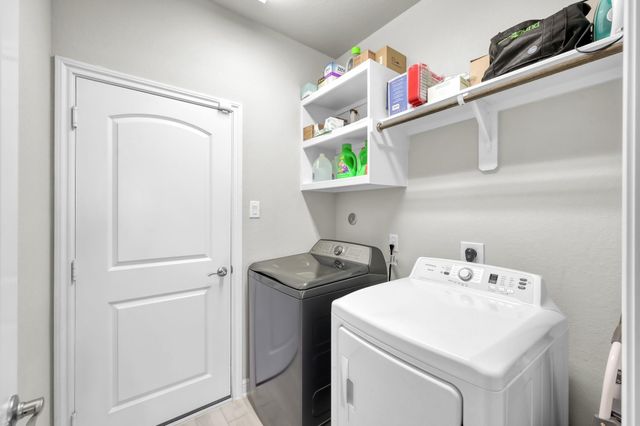 241 Bright Bluff Circle, Waller, TX 77484