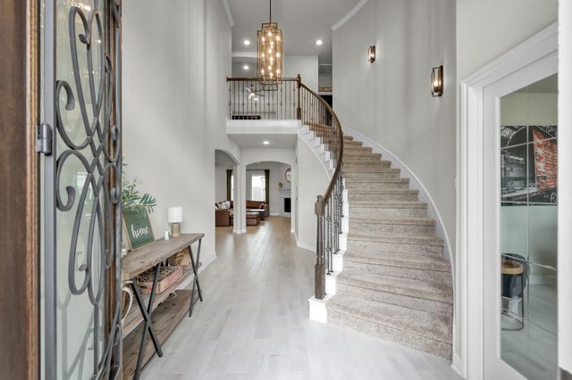 241 Bright Bluff Circle, Waller, TX 77484