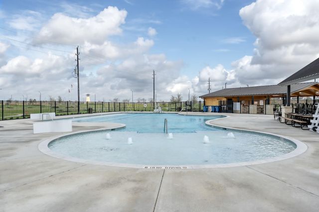 241 Bright Bluff Circle, Waller, TX 77484