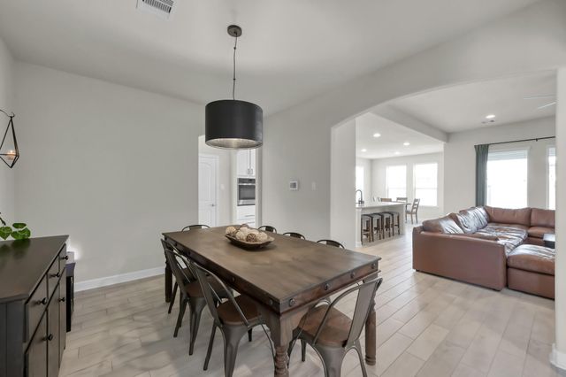 241 Bright Bluff Circle, Waller, TX 77484