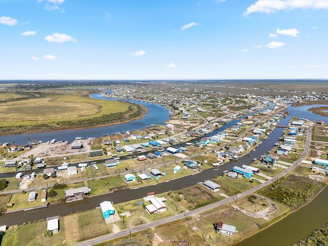 1226 County Road 202, Sargent, TX 77414