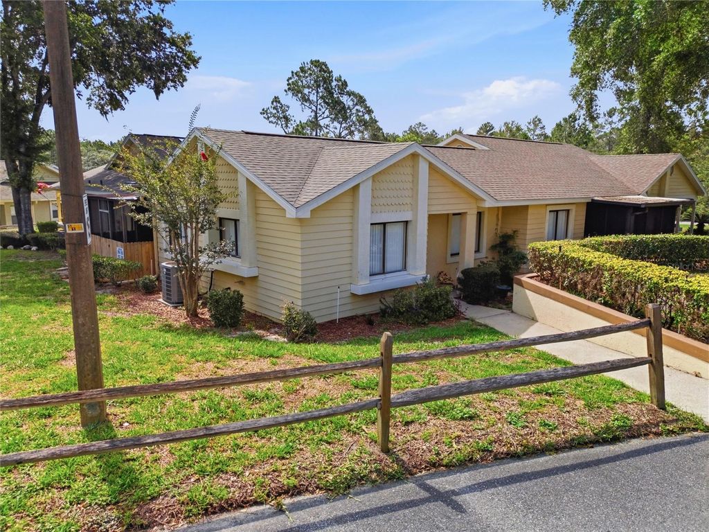 8160 STURBRIDGE COURT 8160, Weeki Wachee, FL 34613