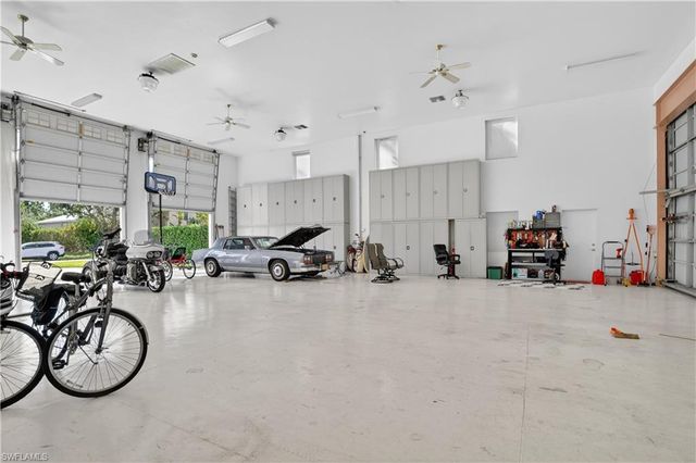 4060 SKYWAY DR 45, Naples, FL 34112