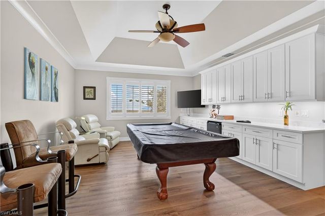 4060 SKYWAY DR 45, Naples, FL 34112