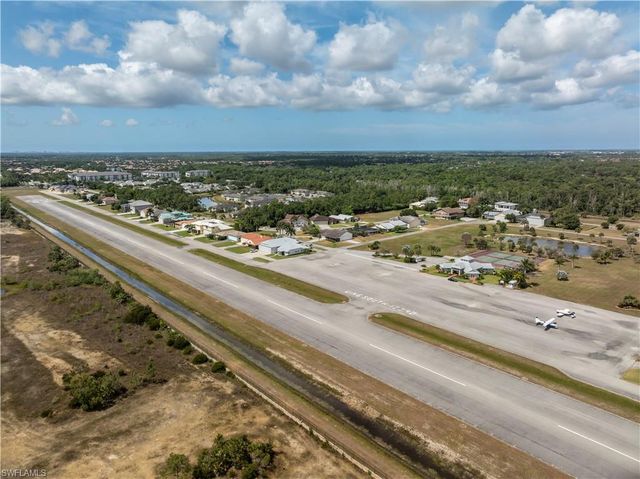 4060 SKYWAY DR 45, Naples, FL 34112