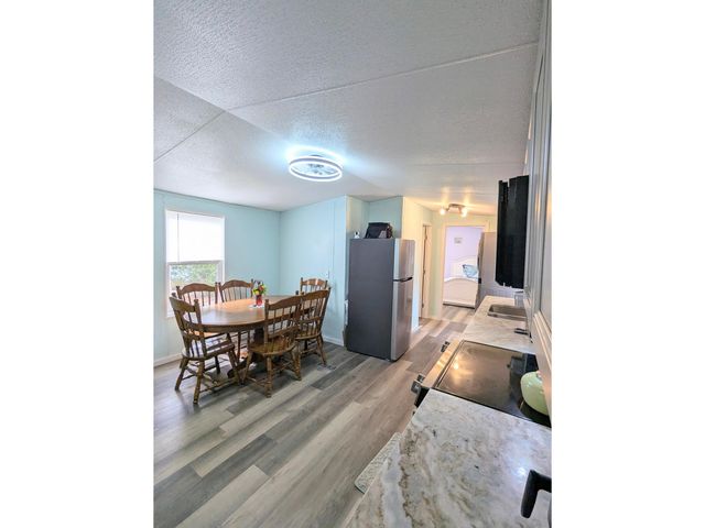 10 Ocean Reef Ln., Murrells Inlet, SC 29576