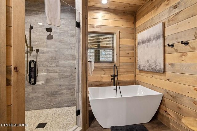 2759 Overholt Tr, Sevierville, TN 37862