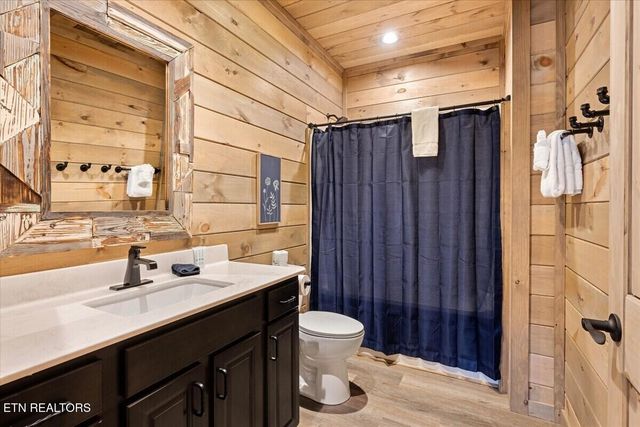 2759 Overholt Tr, Sevierville, TN 37862