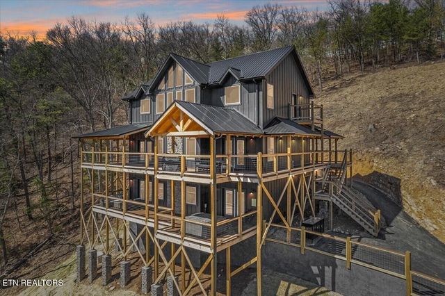 2759 Overholt Tr, Sevierville, TN 37862