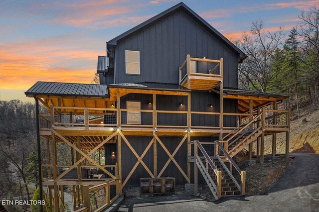 2759 Overholt Tr, Sevierville, TN 37862