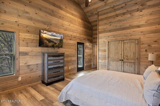 2759 Overholt Tr, Sevierville, TN 37862