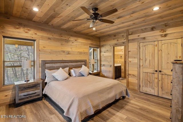 2759 Overholt Tr, Sevierville, TN 37862