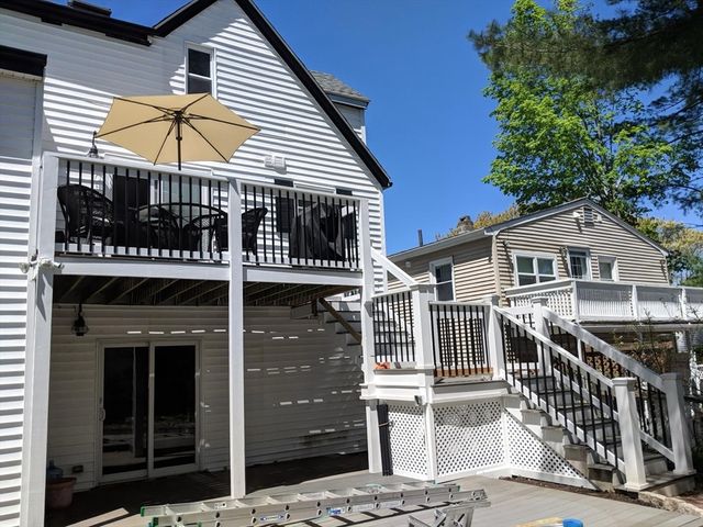 122 Sylvia St, Arlington, MA 02476