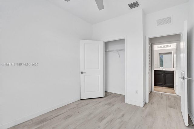 4029 NW 11th DR 4029, Lauderhill, FL 33313