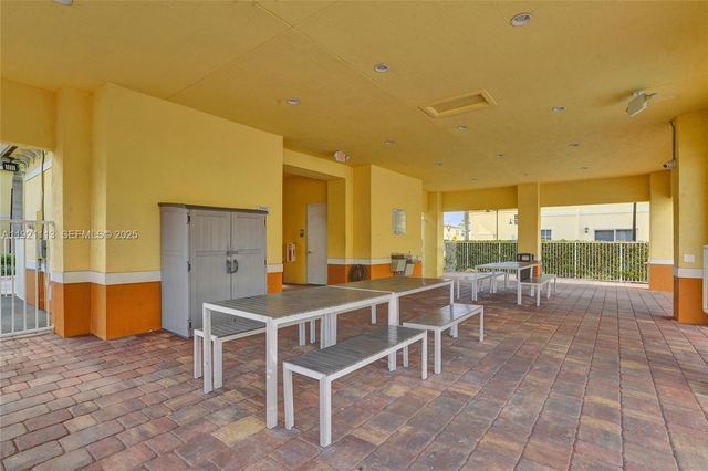 4029 NW 11th DR 4029, Lauderhill, FL 33313