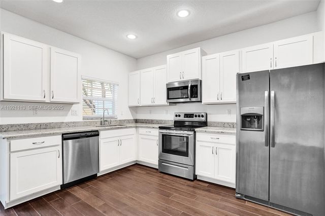 4029 NW 11th DR 4029, Lauderhill, FL 33313