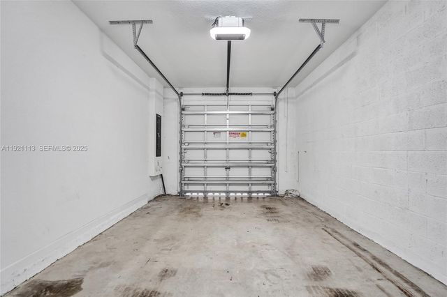 4029 NW 11th DR 4029, Lauderhill, FL 33313