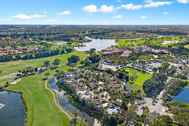 402 Resort Lane, Palm Beach Gardens, FL 33418