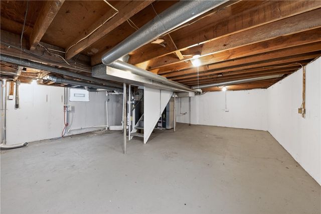 4545 Greenwich Village Avenue, Dayton, OH 45406