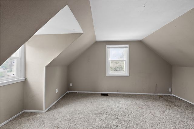 4545 Greenwich Village Avenue, Dayton, OH 45406