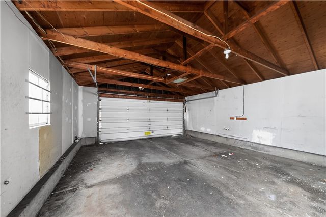 4545 Greenwich Village Avenue, Dayton, OH 45406