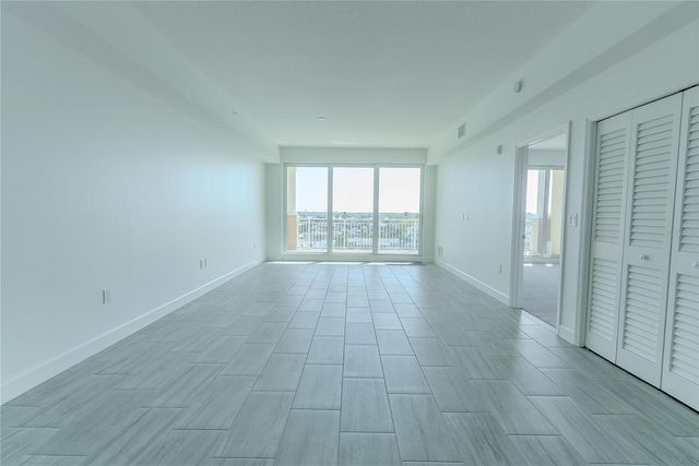 125 ISLAND WAY 503, Clearwater Beach, FL 33767